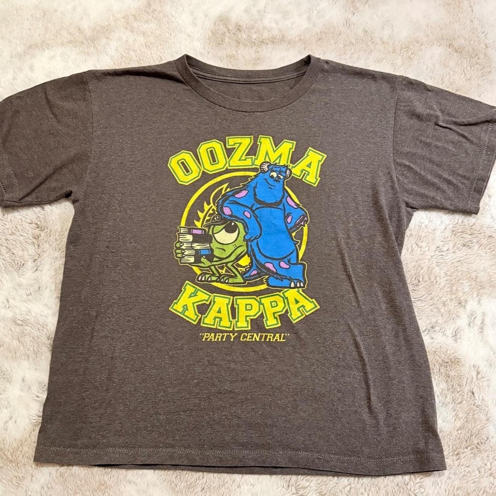 Vintage Monsters University kids t-shirt size Large